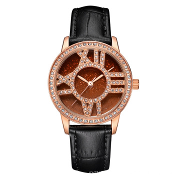 Fashion Alloy Case Quartz Watch For Woman